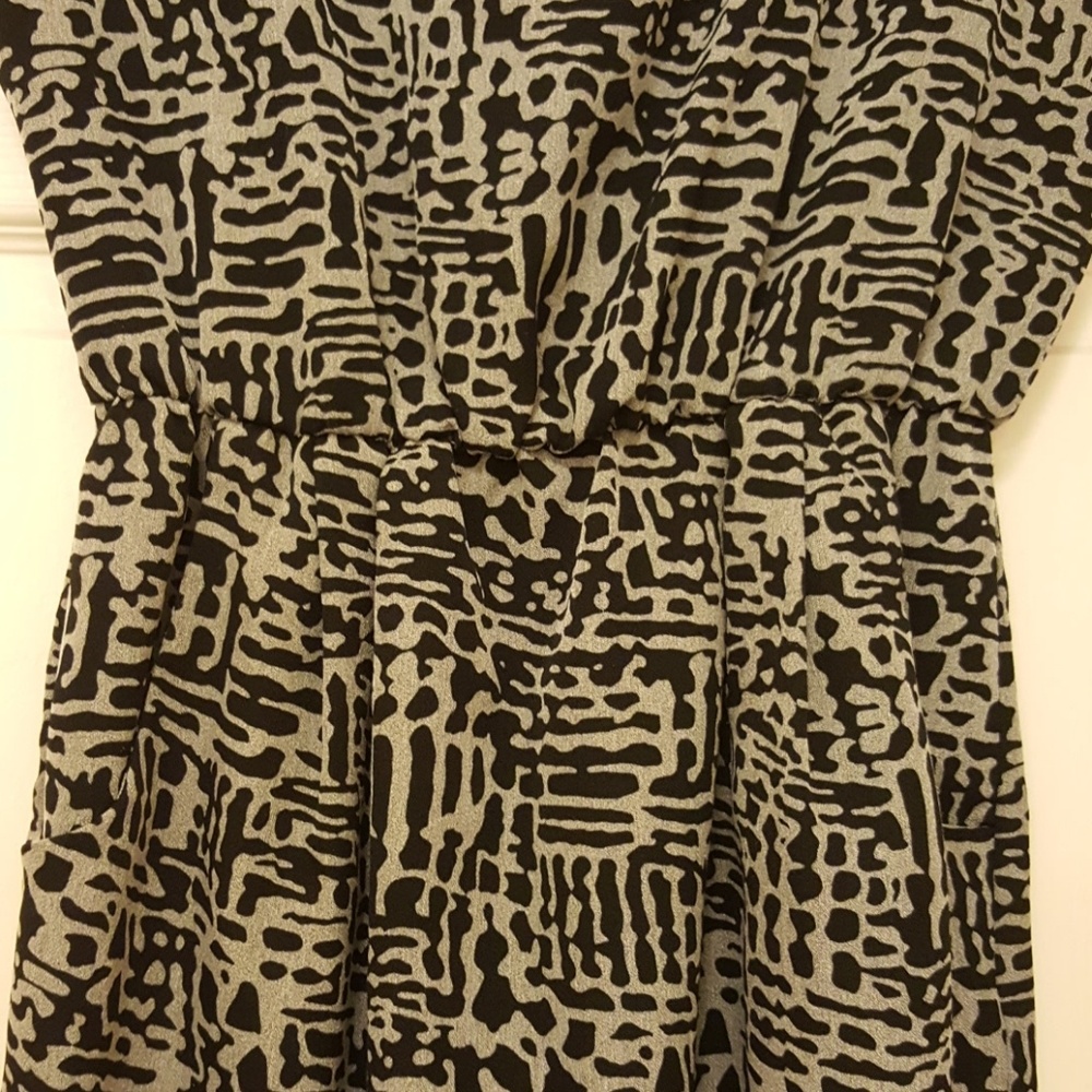 Mind Code patterned dress - Picture 2 of 6